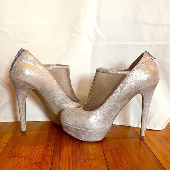Jessica Simpson Shoes - Jessica Simpson platform booties